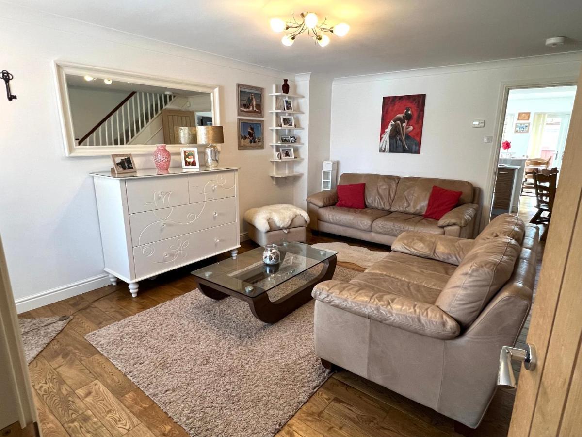 Simply Stunning 2 Bedroom Home With Parking Space Nottingham Exteriör bild
