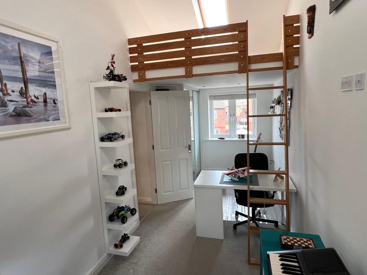 Simply Stunning 2 Bedroom Home With Parking Space Nottingham Exteriör bild