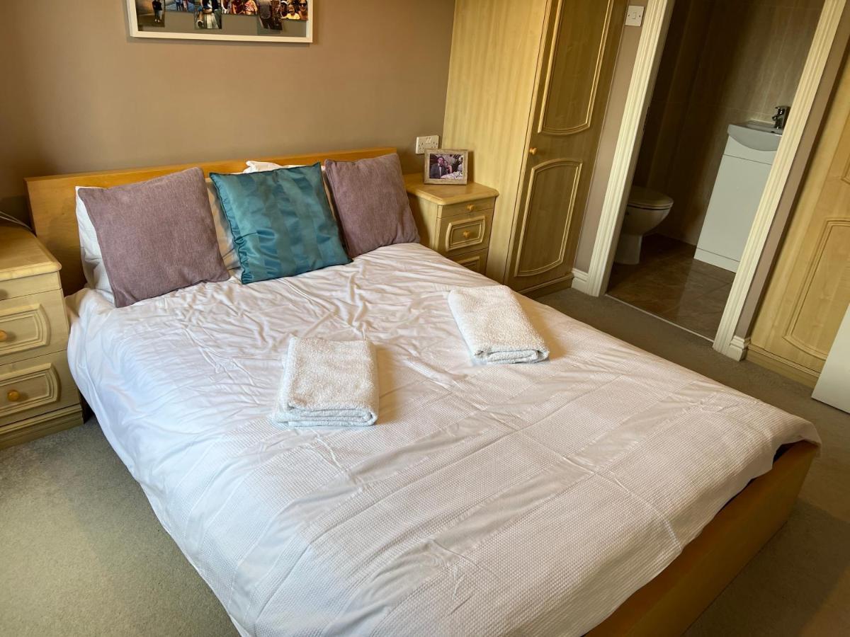Simply Stunning 2 Bedroom Home With Parking Space Nottingham Exteriör bild